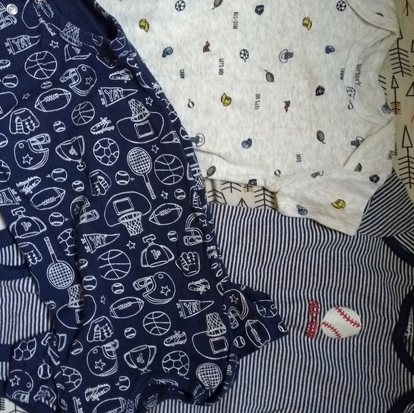 9 month old sports fan! - Picture 2 of 6